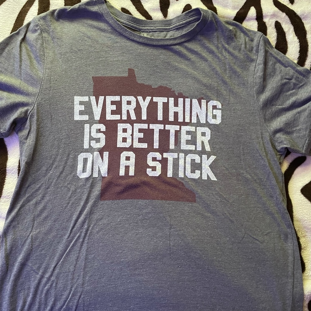 Men’s Medium Minnesota T Shirt